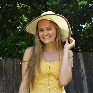 Meet your Posher, Madison